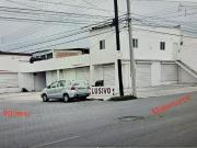 Se rentan locales comerciales nuevos en el centro de...