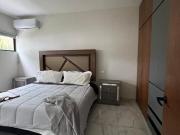 SE RENTAN TOWN HOUSE CON ALBERCA