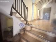 Se TRASPASA en funcionamiento casa de comida casera...