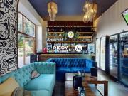 Se traspasa local con licencia de venta de alcohol...