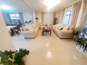 Se Vende 15.000 UF, Casa tipo isla con gran terreno...