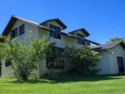 SE VENDE 2 CASAS EN 5.000M2, VISTA VOLCÁN Y LAGO