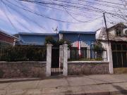 Se vende amplia casa de 4 dormitorios