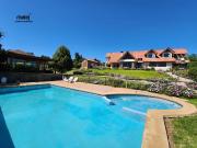 Se vende amplia casa en condominio sector Mantagua