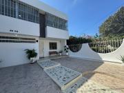 SE VENDE AMPLIA CASA EN EL SECTOR DE LA POSTOBÓN, SANTA...