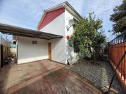 Se vende amplia casa esquina con gran patio, recién...