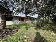 SE VENDE AMPLIA CASA ESTILO CAMPO MODERNA EN UNA SOLA PLANTA