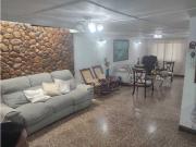 SE VENDE AMPLIA CASA INDEPENDIENTE EN CONCEPCION