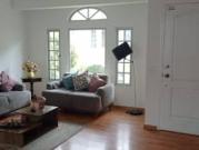 SE VENDE AMPLIA CASA JUNTO A LA URBANIZACION EL CONDADO