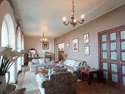 SE VENDE AMPLIA Y MODERNA CASA EN URB. CHALLAPAMPA