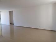 SE VENDE AMPLIO APARTAMENTO EN CIUDAD JARDN