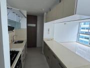 SE VENDE AMPLIO APARTAMENTO MIRAMAR DE SOMBRA