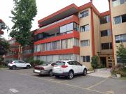 Se vende amplio departamento en La Reina excelente sector