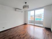 SE VENDE AMPLIO DEPARTAMENTO FLAT EN SURCO