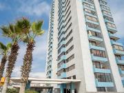 SE VENDE AMPLIO DEPTO EN EDIF. DELFINES