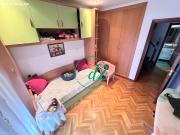 SE VENDE AMPLIO DUPLEX CON PLAZA DE GARAJE EN A VALENZA....