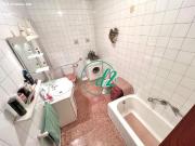 SE VENDE AMPLIO PISO A REFORMAR COMPLETAMENTE EXTERIOR...