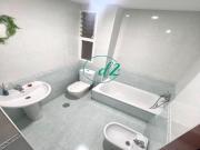 SE VENDE AMPLIO PISO EN EDIFICIO DEL AÑO 2003 EN A...