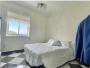 SE VENDE AMPLIO Y LUMINOSO PISO EN VALLESEQUILLO I