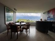 Se vende apartamento 240m2. 3H+S/4B/2P. Lomas de San Román