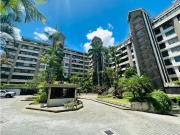 Se vende apto 325m2 3h+s/5b/4p Colinas de Valle Arriba 6255