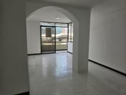 Se vende apartamento 3 habitaciones con balcón barrio...