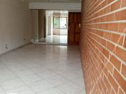 Se vende apartamento 91m2 3h/2b/1p Centro Charallave 7485