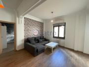 Se vende apartamento completamente reformado de ua...