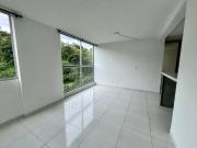 Se vende apartamento con excelente vista verde a 5...