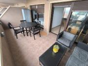 SE VENDE APARTAMENTO CON VISTAS AL MAR, URBANIZACIÓN...