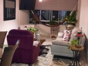 SE VENDE APARTAMENTO EN EL CENTRO CON ASCENSOR...