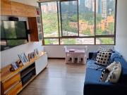 SE VENDE APARTAMENTO EN EL POBLADO LAS LOMAS 2...