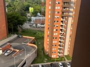 SE VENDE APARTAMENTO EN LA AVENIDA SUR CON EXCELENTE VISTA