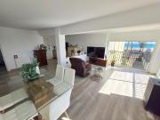 Se vende apartamento en primera línea de mar, frente a...