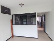 SE VENDE APARTAMENTO EN SANTA TERESITA CON DOBLE PARQUEADERO
