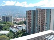 Se vende apartamento piso 13 con vista a la ciudad en Itagüí