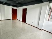 se vende apartamento piso 4 cuarto de legua con ascensor