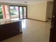 SE VENDE APARTAMENTO POBLADO