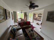 SE VENDE APARTAMENTO REMODELADO EN VILLA CAROLINA