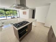 Se Vende Apartamento Sector Av 19