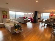 SE VENDE APARTAMENTO Y SE RENTA AMOBLADO VIA LA CALERA 200m2