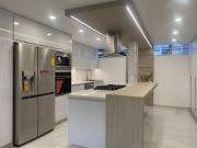 Se vende Apto 140m² 3h/2.5b/2p Chuao