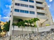 Se vende apto 180m² 3h+s/3b+s/3p Valle Arriba