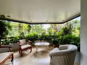 Se vende apto 215m2 3h+s/5b/3p La Castellana