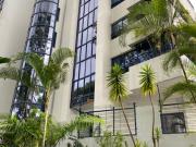 Se vende apto 235m2 3h+s/3.5b+s/4p Valle Arriba/4478