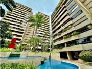 Se vende apto 250m2 3h+s/5b/2p Santa Eduvigis Se vende apto 250m2 3h+s/5b/2p Santa Eduvigis