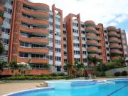 Se vende apto 320m2 4h+s/6b/3p Los Campitos 9982