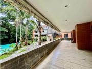 Se vende apto 523m2 4h+2s+ch/7b/5p Los Chorros Se vende apto 523m2 4h+2s+ch/7b/5p Los Chorros