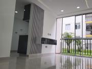Se vende apto en Guaduales del Otún primer piso con balcón
