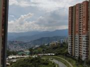 SE VENDE APTO EN OBRA GRIS ROBLEDO PAJARITO